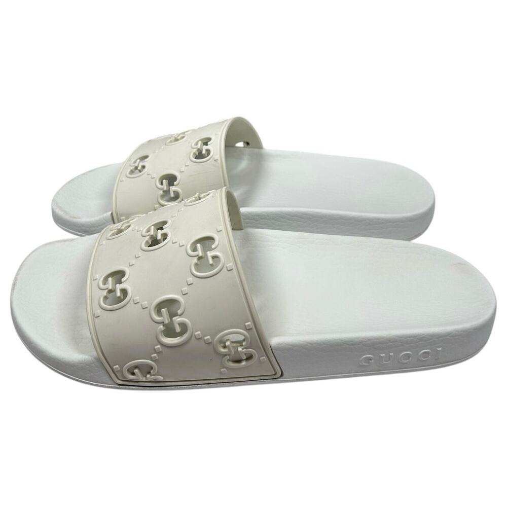 Gucci Rubber GG Monogram Slide Sandals in white rubber, water-resistant, size 8 - Picture 9 of 9